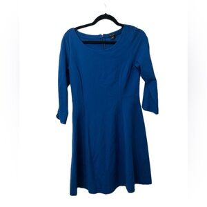 Ann Taylor Vibrant Blue long Sleeve Dress with zipper back Size 2